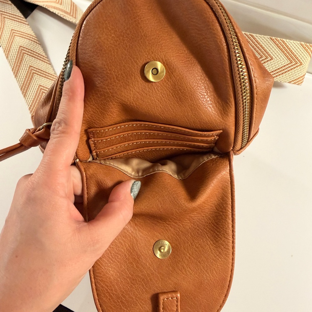 Anthropologie Brown Leather Crossbody Bag - Picture 4 of 6